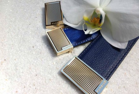 Les ceintures en cuir bleues seront tendance en 2015